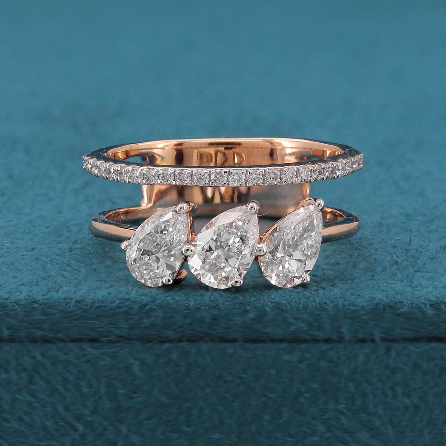 Valeira Diamond Ring