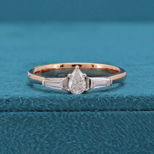 Revan Three Stone Diamond Ring