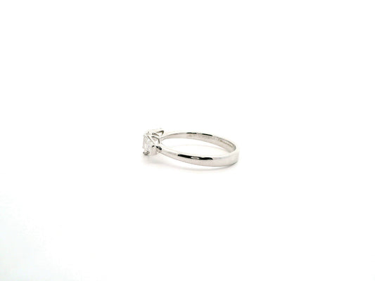 Revan Three Stone Diamond Ring