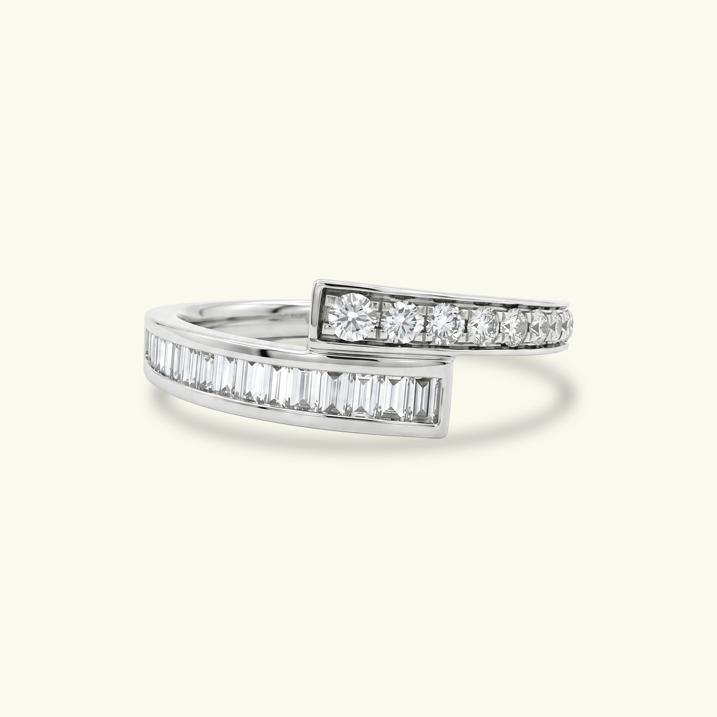 Alia Diamond Ring