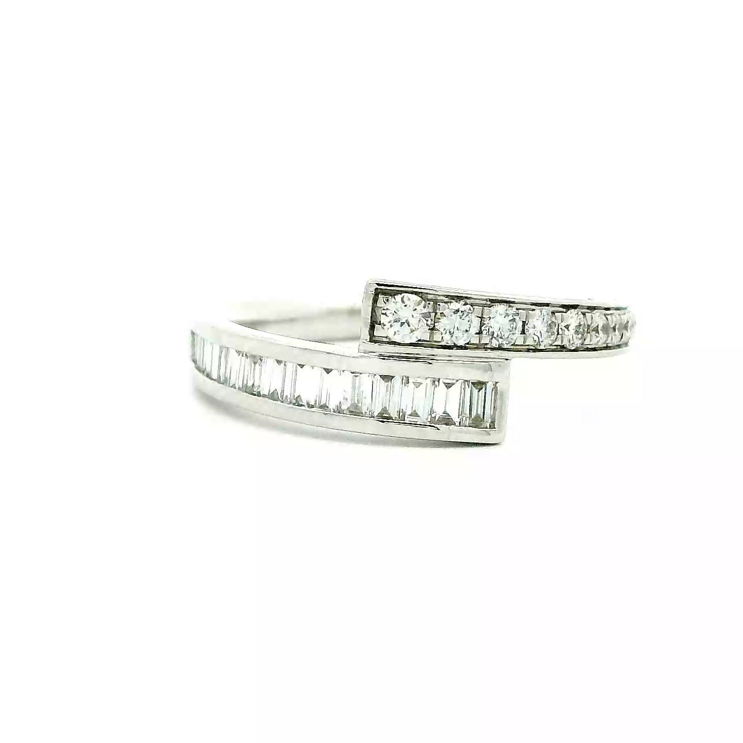 Alia Diamond Ring