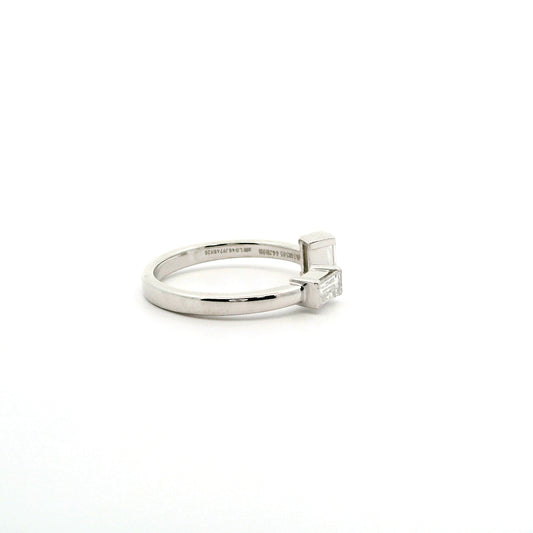 Maen Diamond Ring