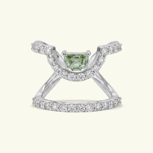 Lyren Crest Diamond Ring