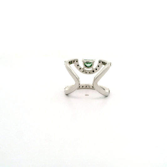 Lyren Crest Diamond Ring