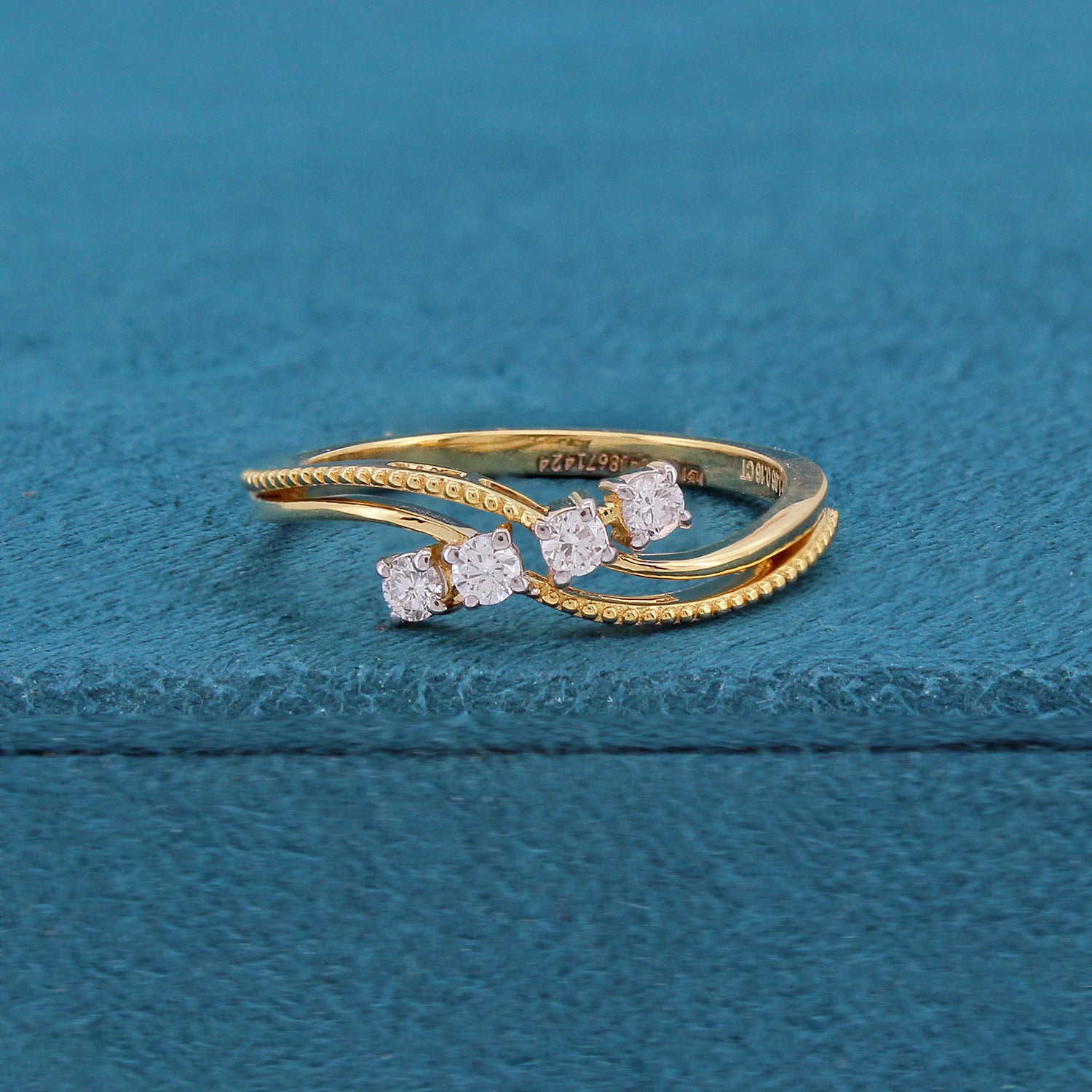 Rumi Diamond Ring