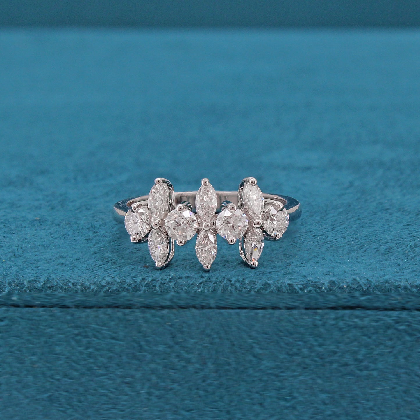 Orden Diamond Ring