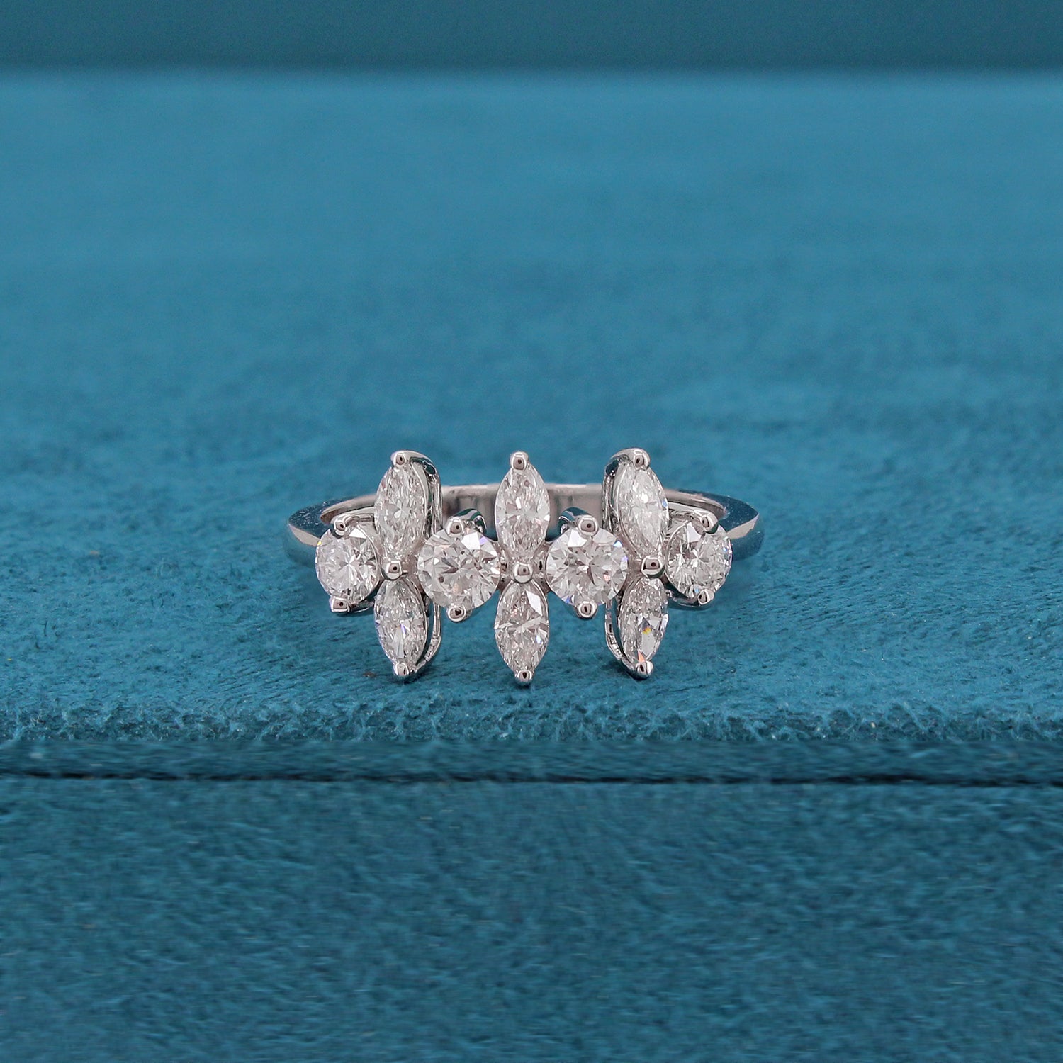 Orden Diamond Ring