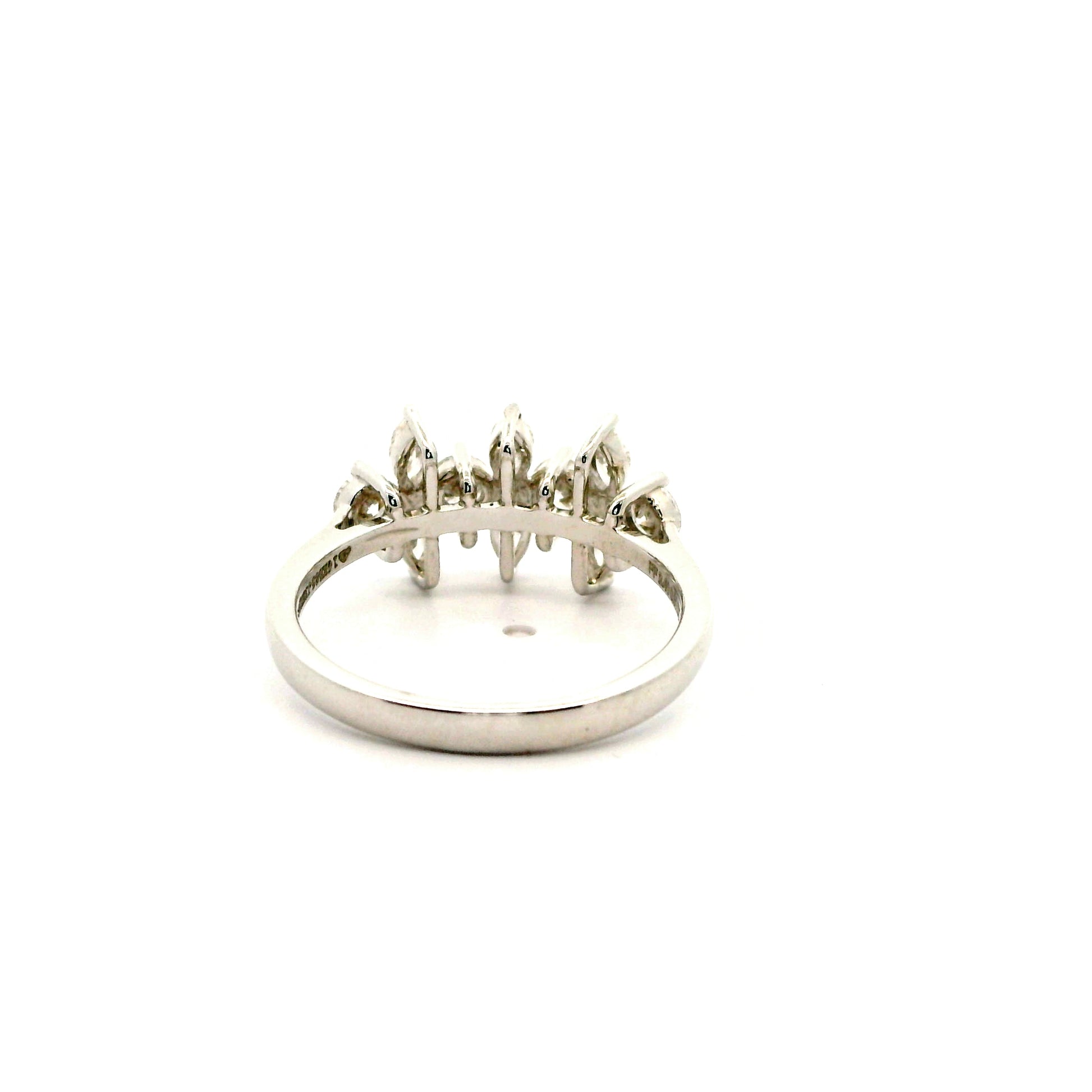 Orden Diamond Ring