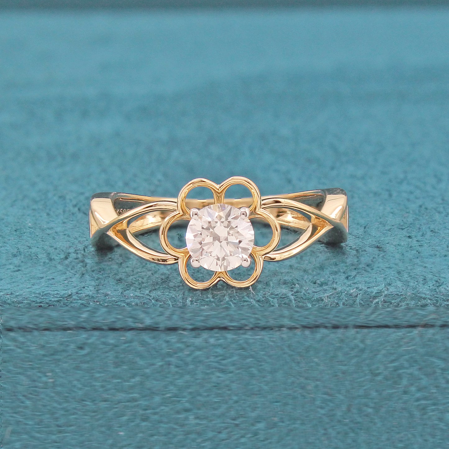 Liora Solitaire Floral Diamond Ring