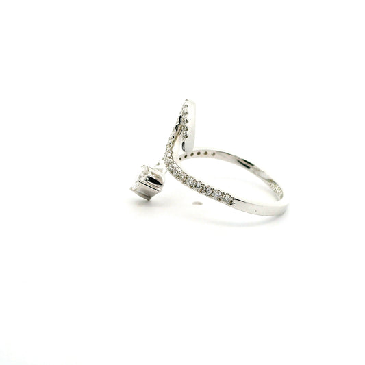 Cleo Diamond Ring