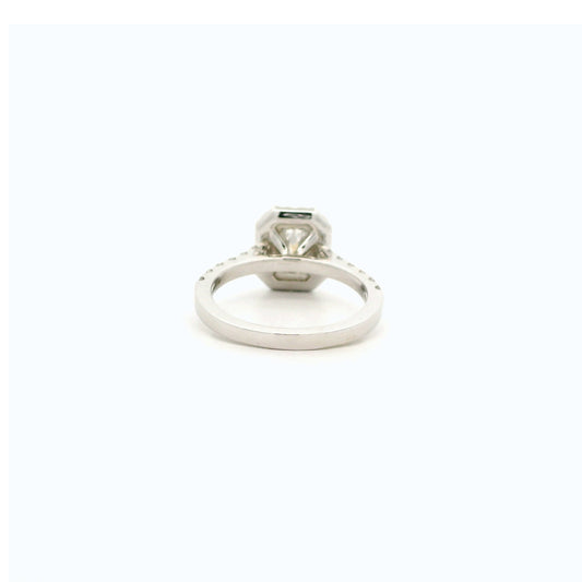 Inyra Halo Diamond Ring