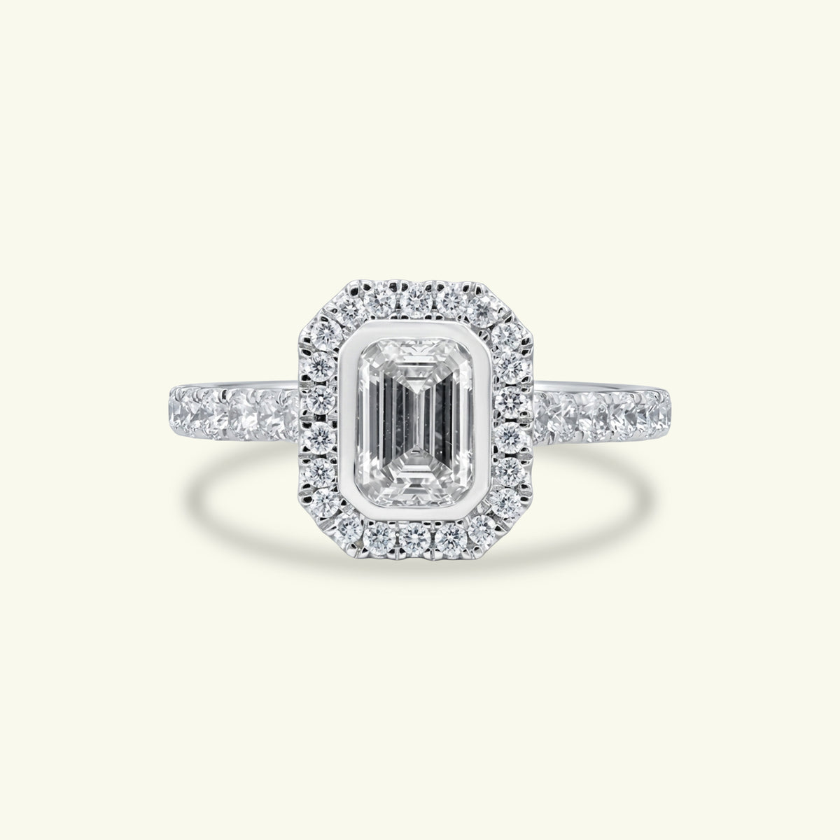 Inyra Halo Diamond Ring