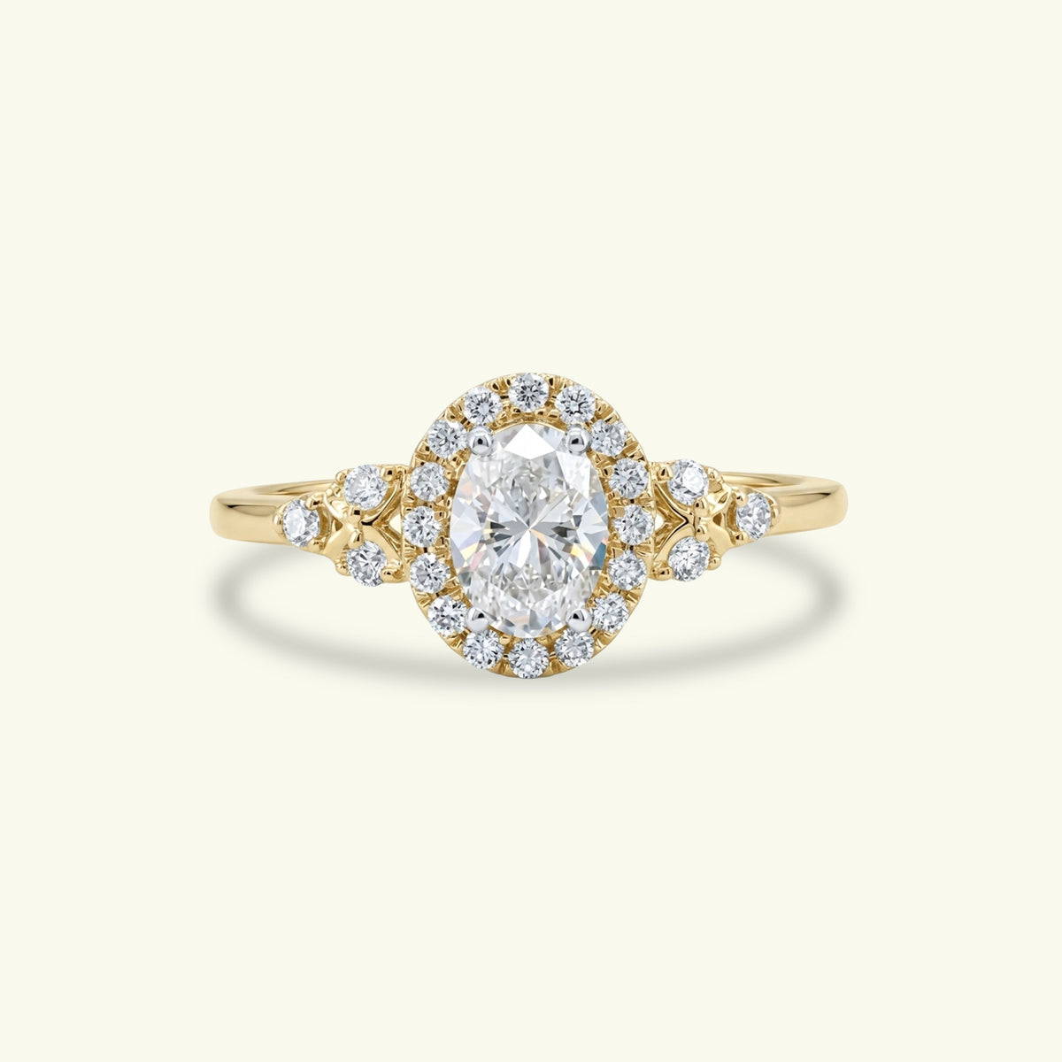 Liri Halo Diamond Ring