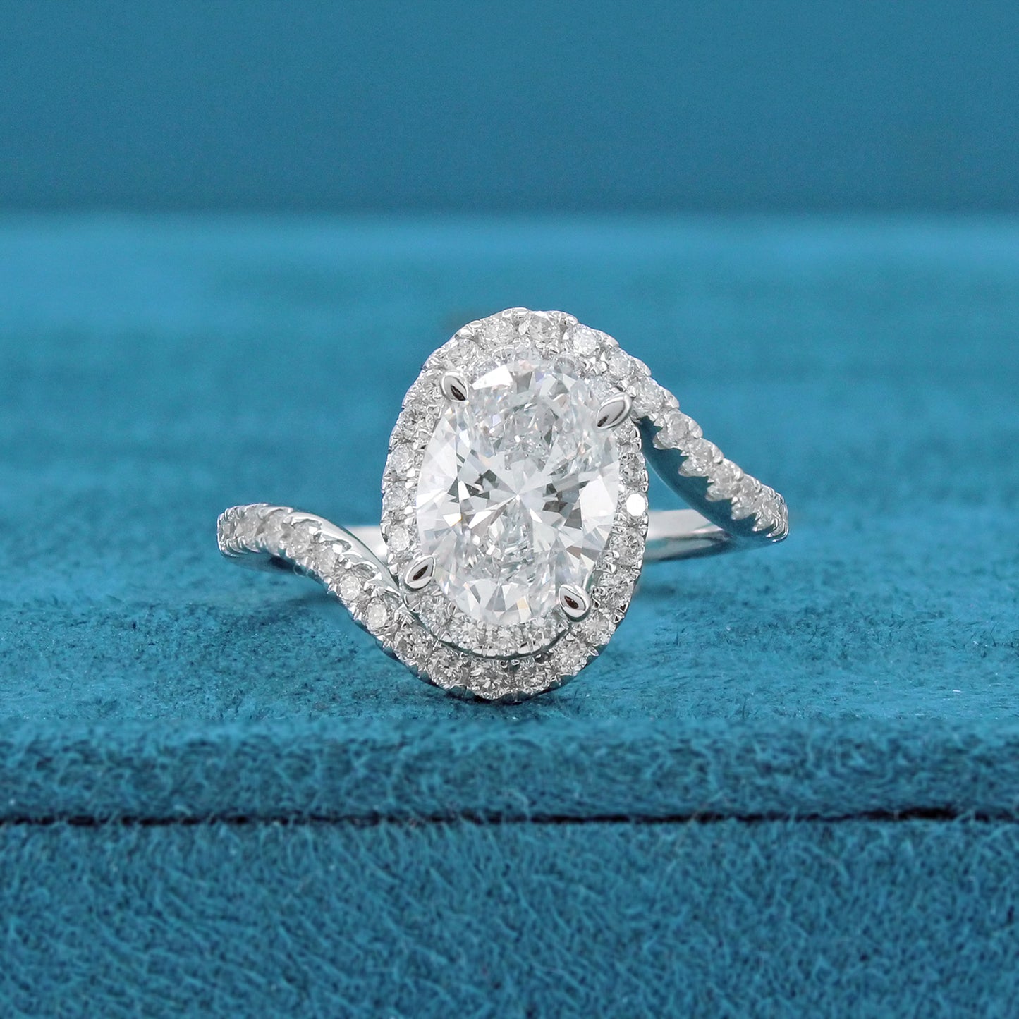 Elenara Diamond Ring