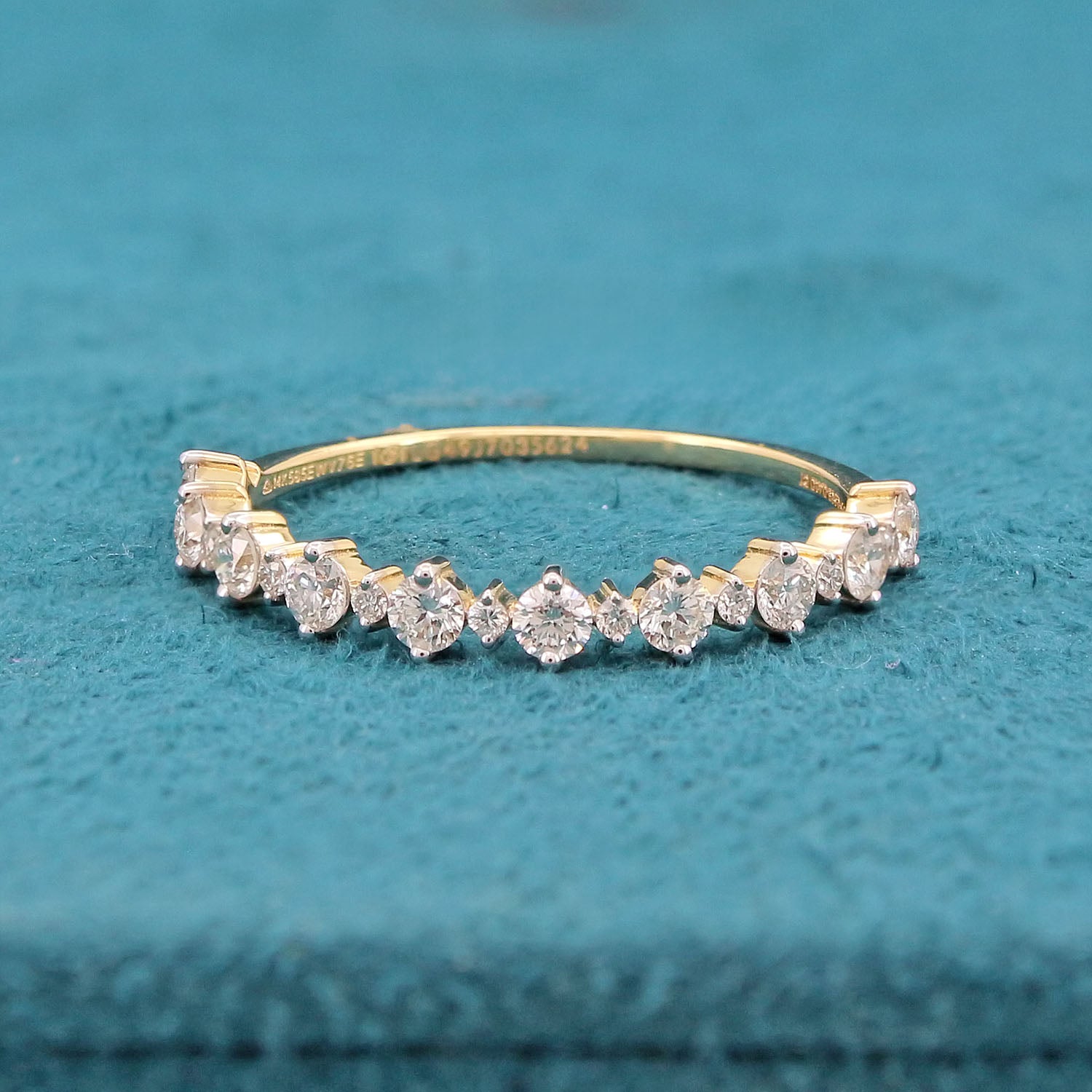 Elen Band Diamond Ring