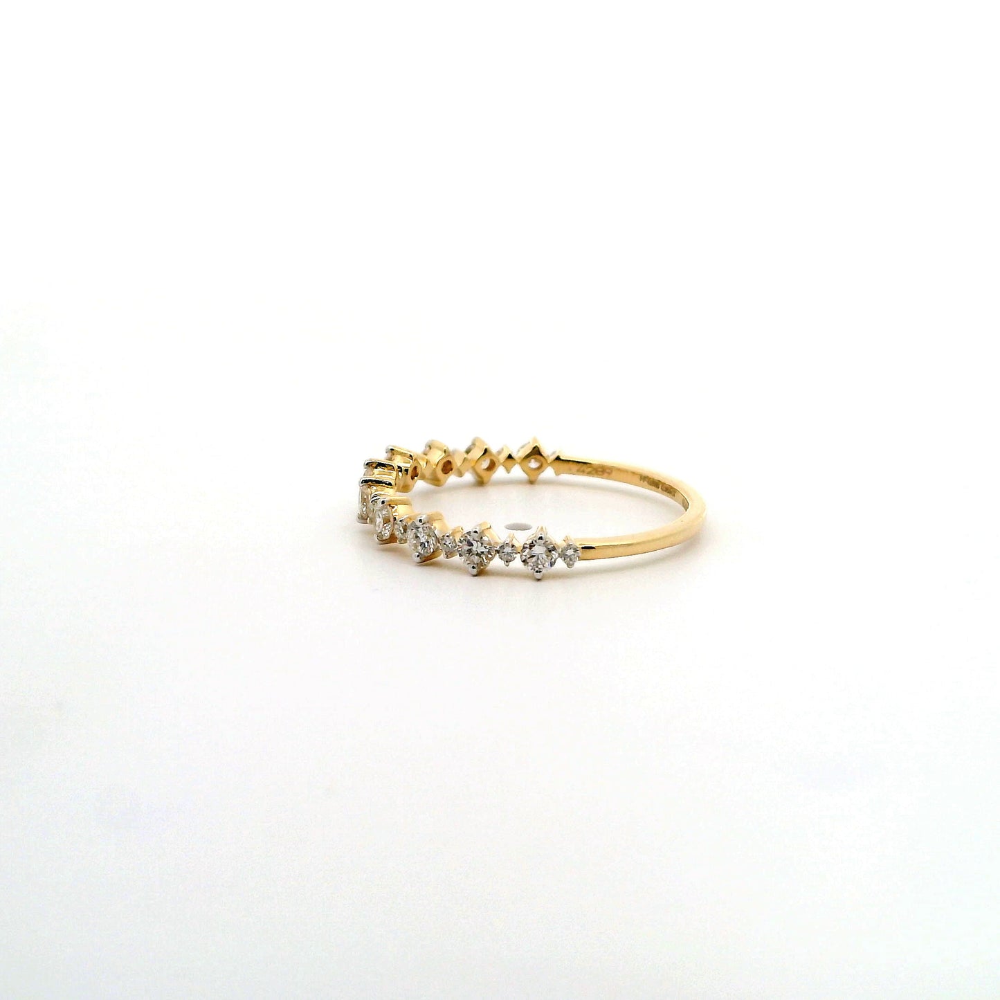 Elen Band Diamond Ring