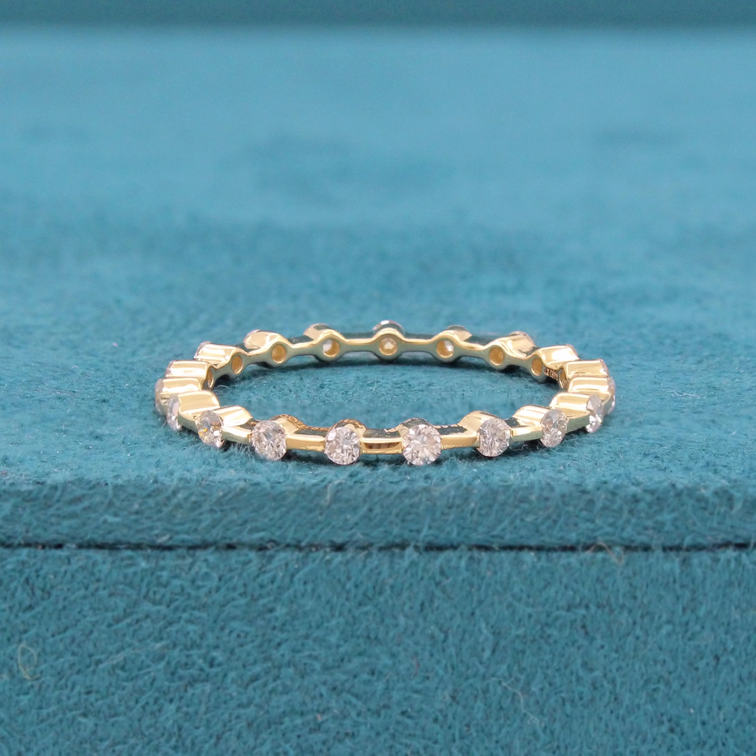 Varen Band Diamond Ring