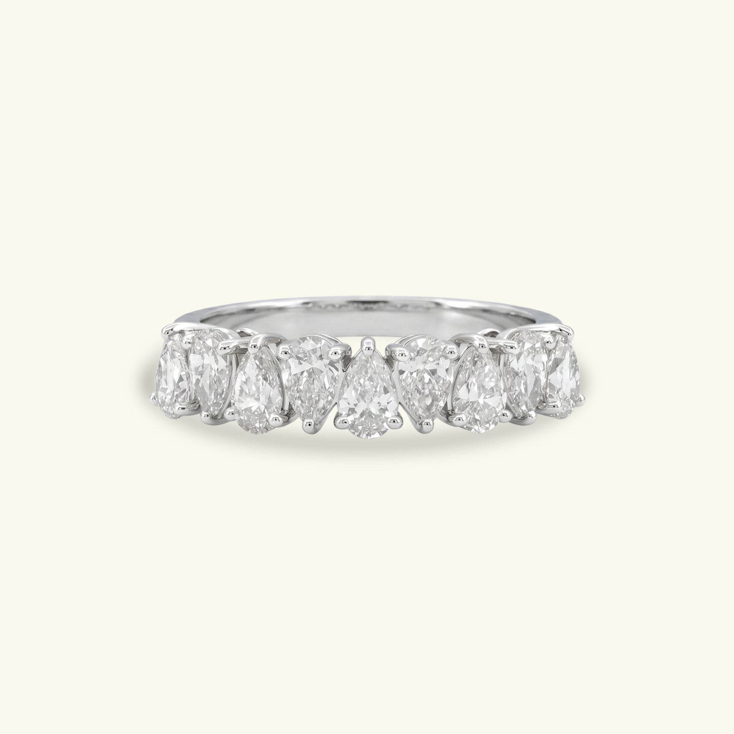 Yva Diamond Ring