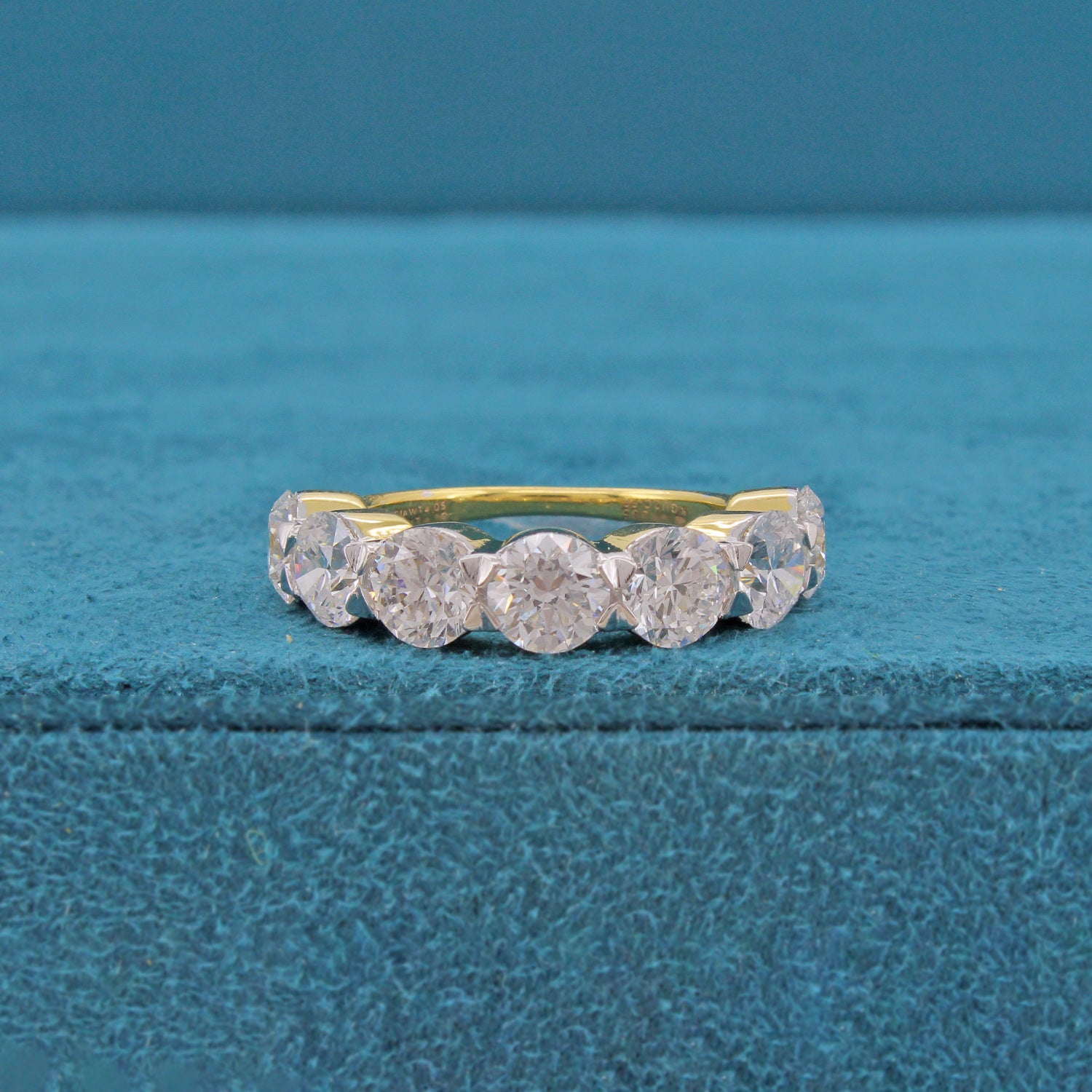 Valnora Solitaire Diamond Engagement Ring