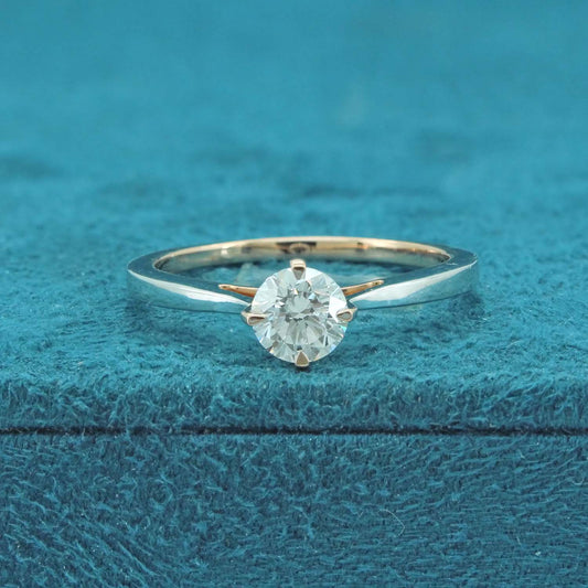 Mira Luxe Diamond Ring