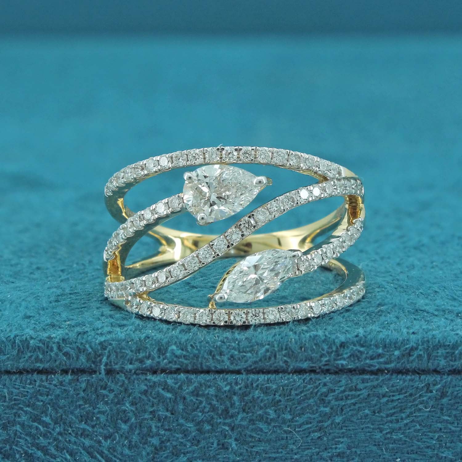 Esryn Diamond Ring