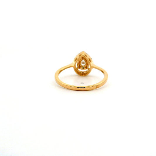 Sira Halo Diamond Ring
