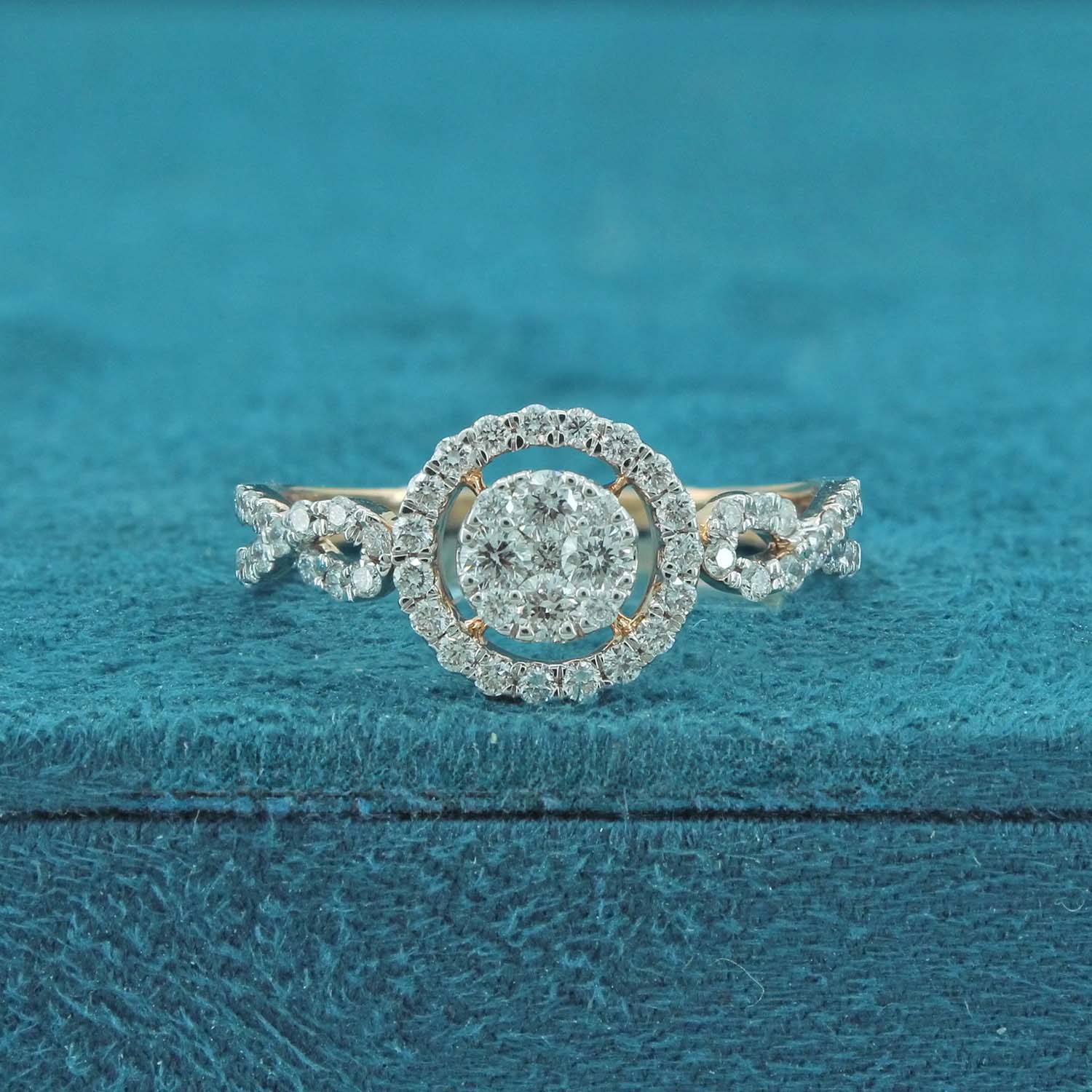 Nira Diamond Ring