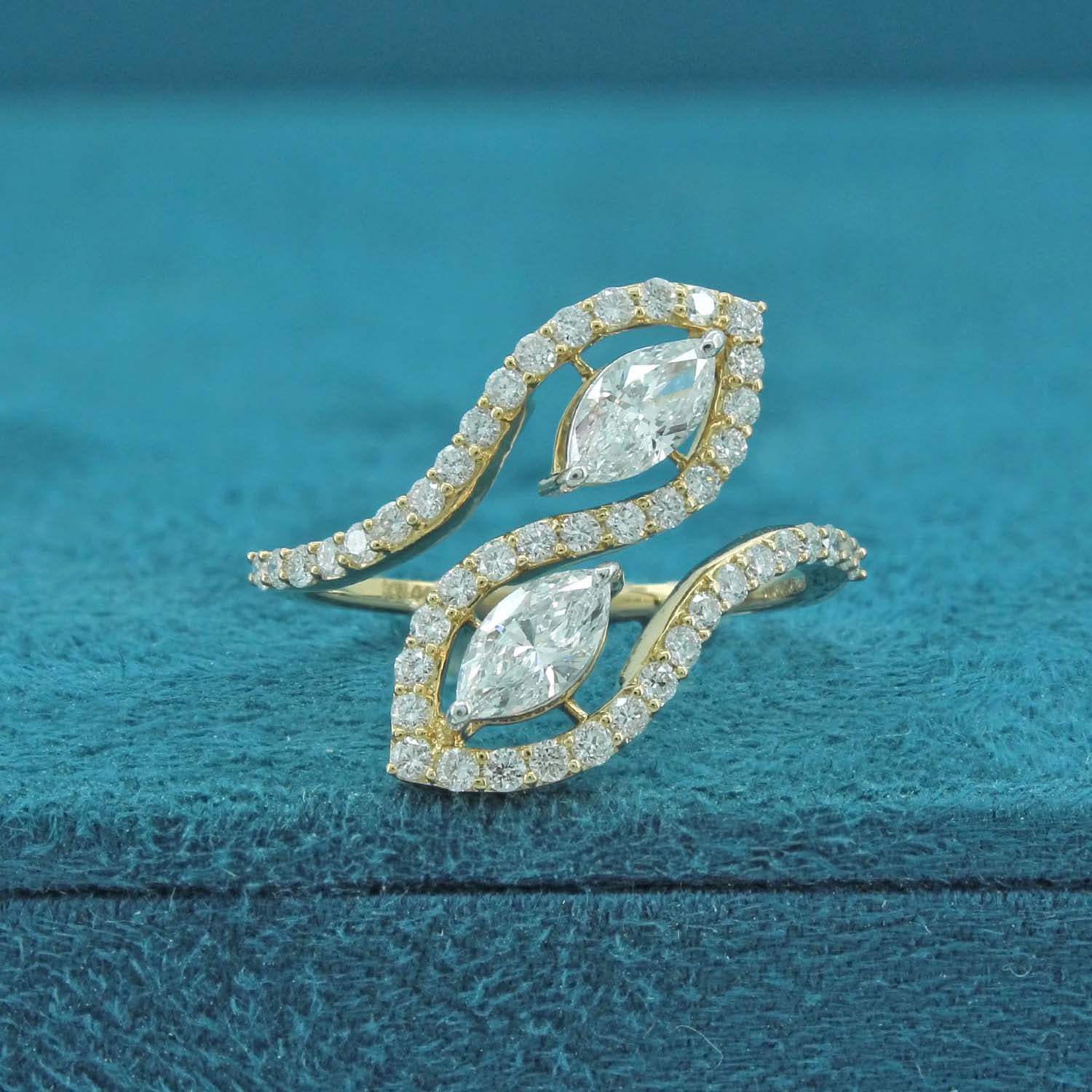 Talvyn Diamond Ring