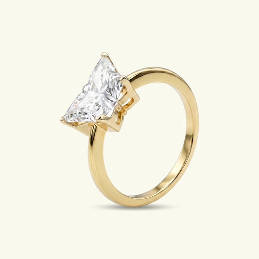 Isleen Solitaire Diamond Ring