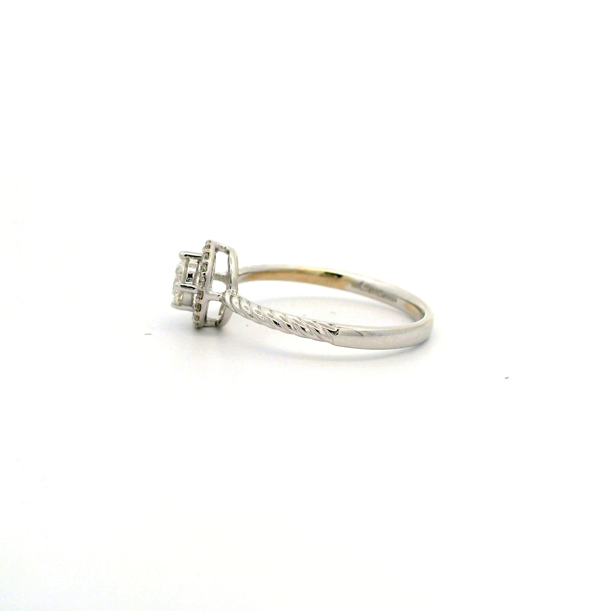 Lira Halo Diamond Ring