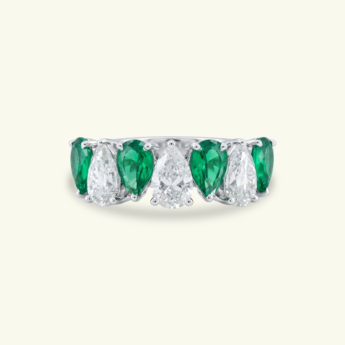 Amryn Diamond Ring