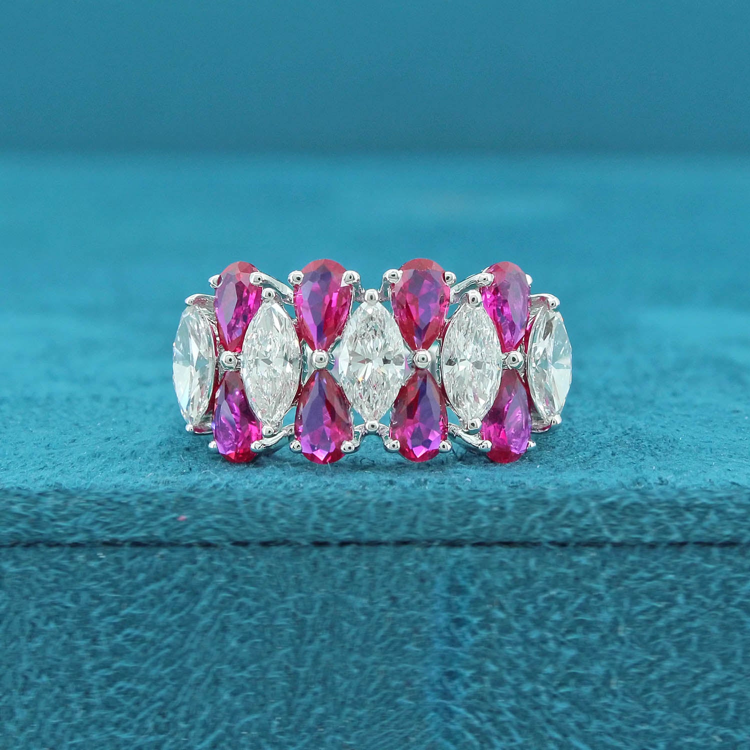 Kirelle Diamond Ring