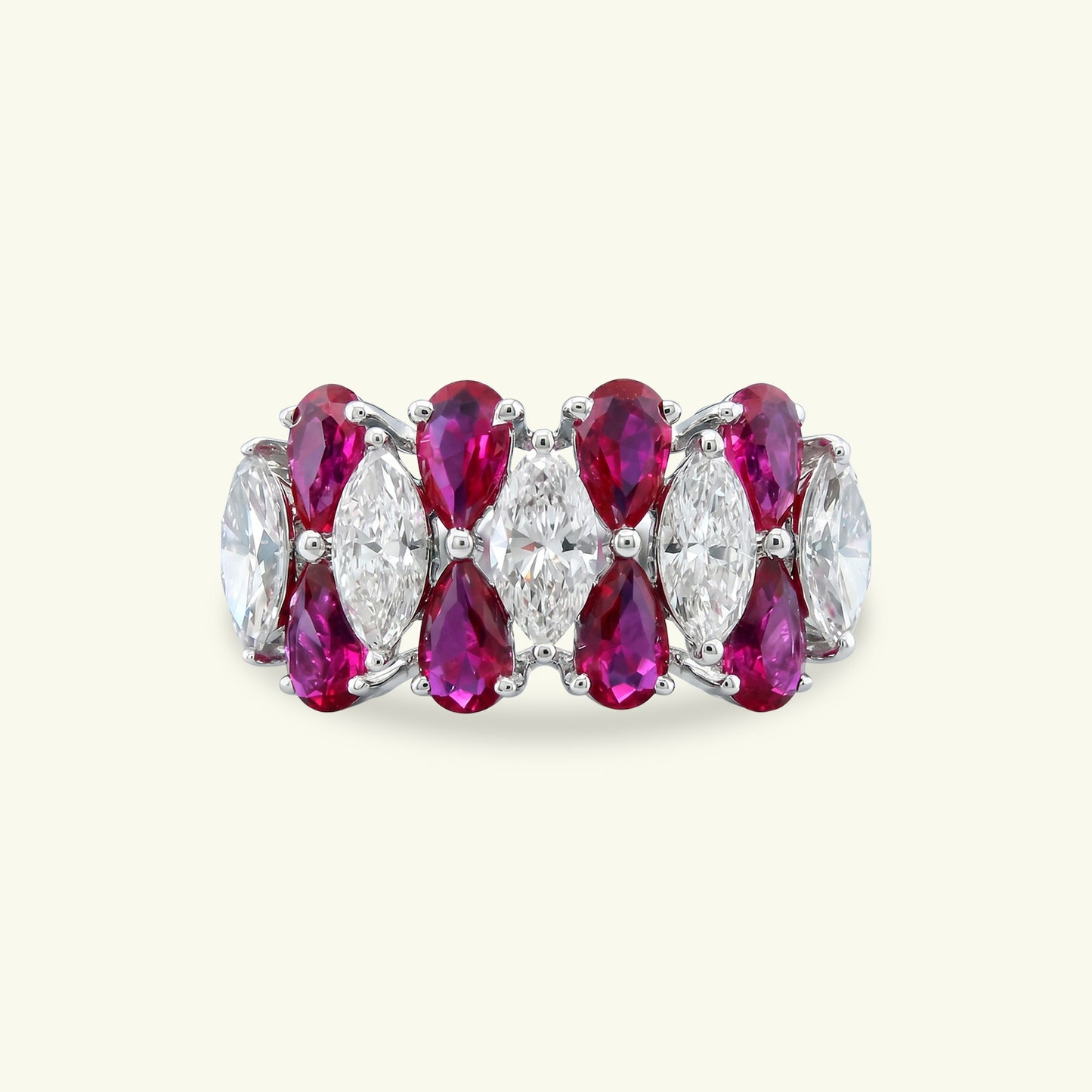 Kirelle Diamond Ring