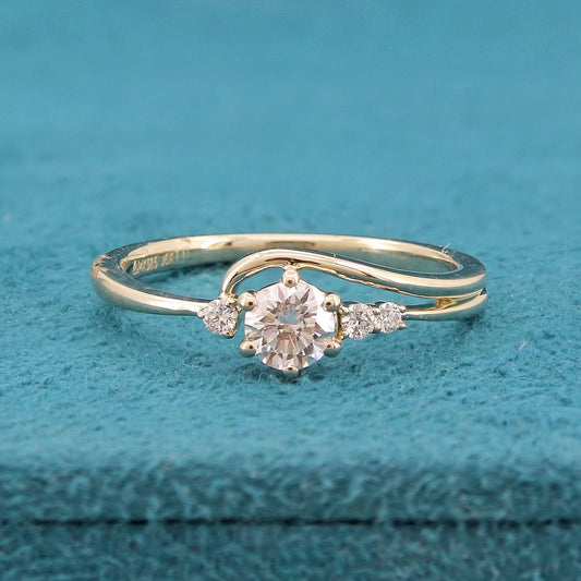Evelyn Aura Diamond Ring