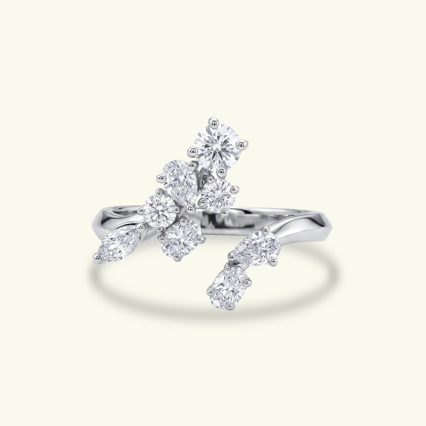 Elivyne Scatter Diamond Ring