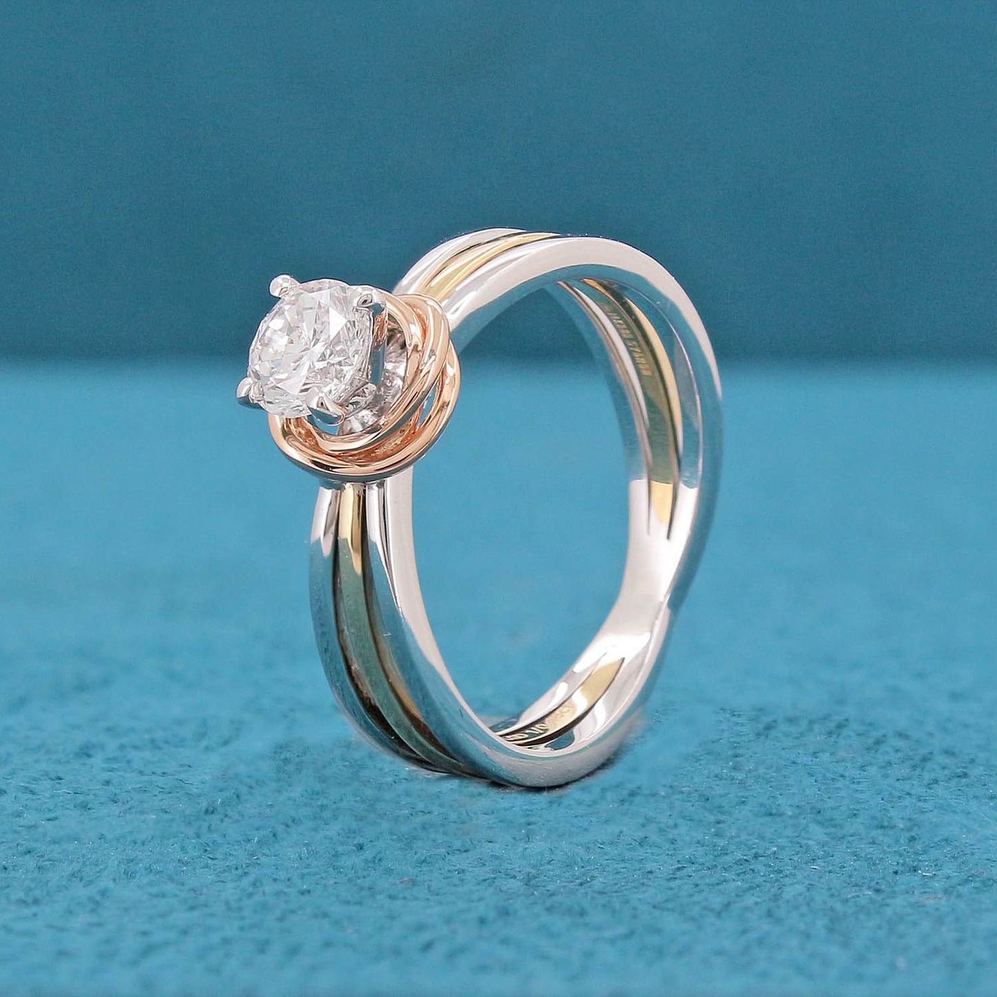 Elva Solitaire Diamond Ring