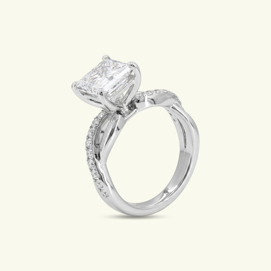 Veyra Box Diamond Ring
