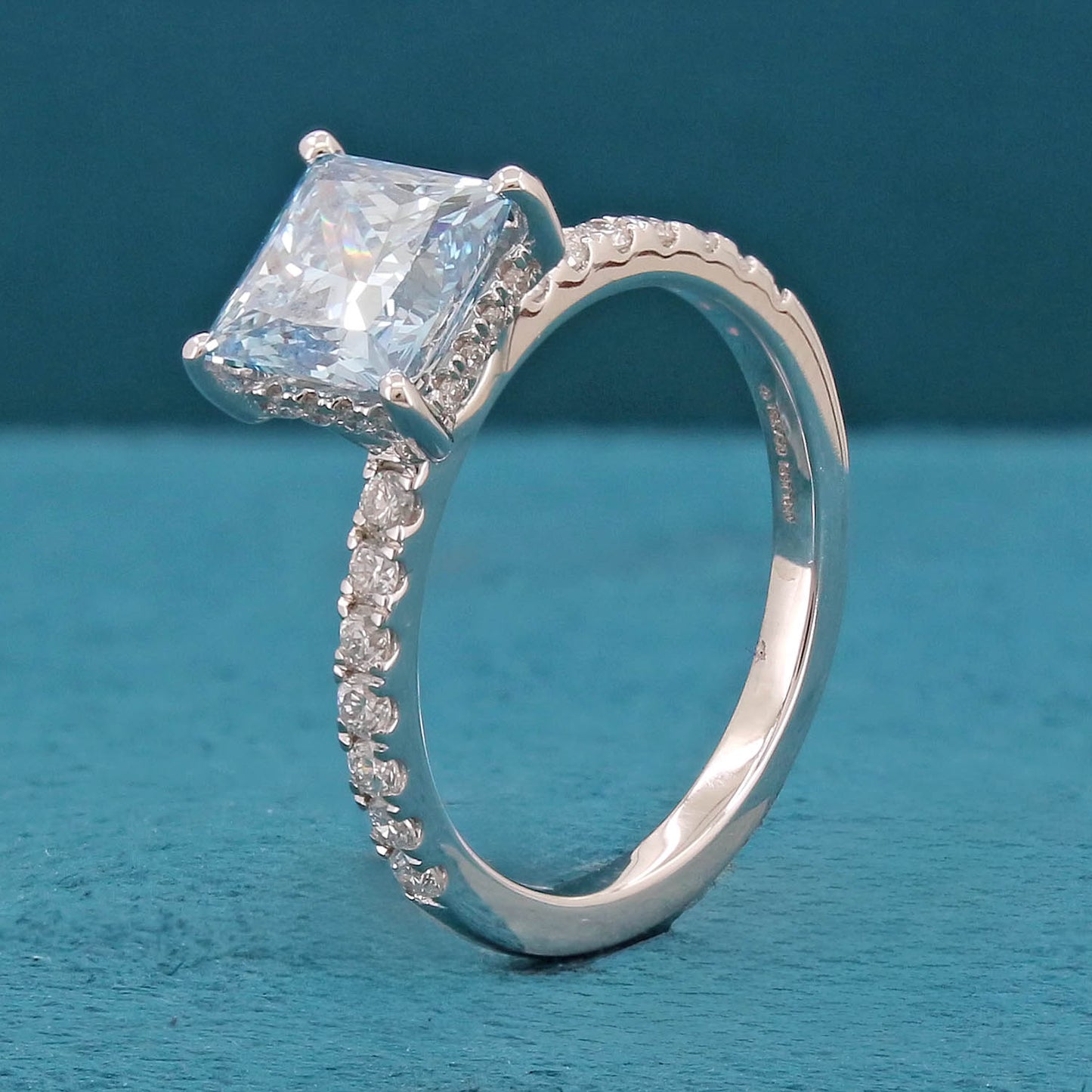 Lene Diamond Ring