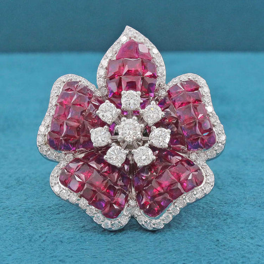 Evara Bloom Diamond Ring