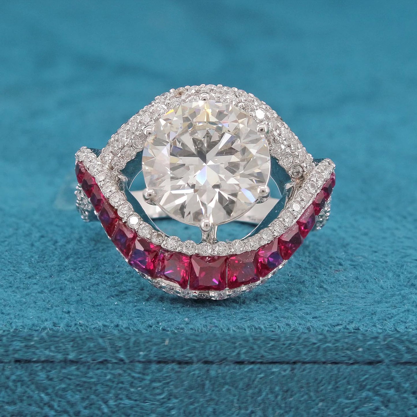 Eloura Mystique Diamond Ring