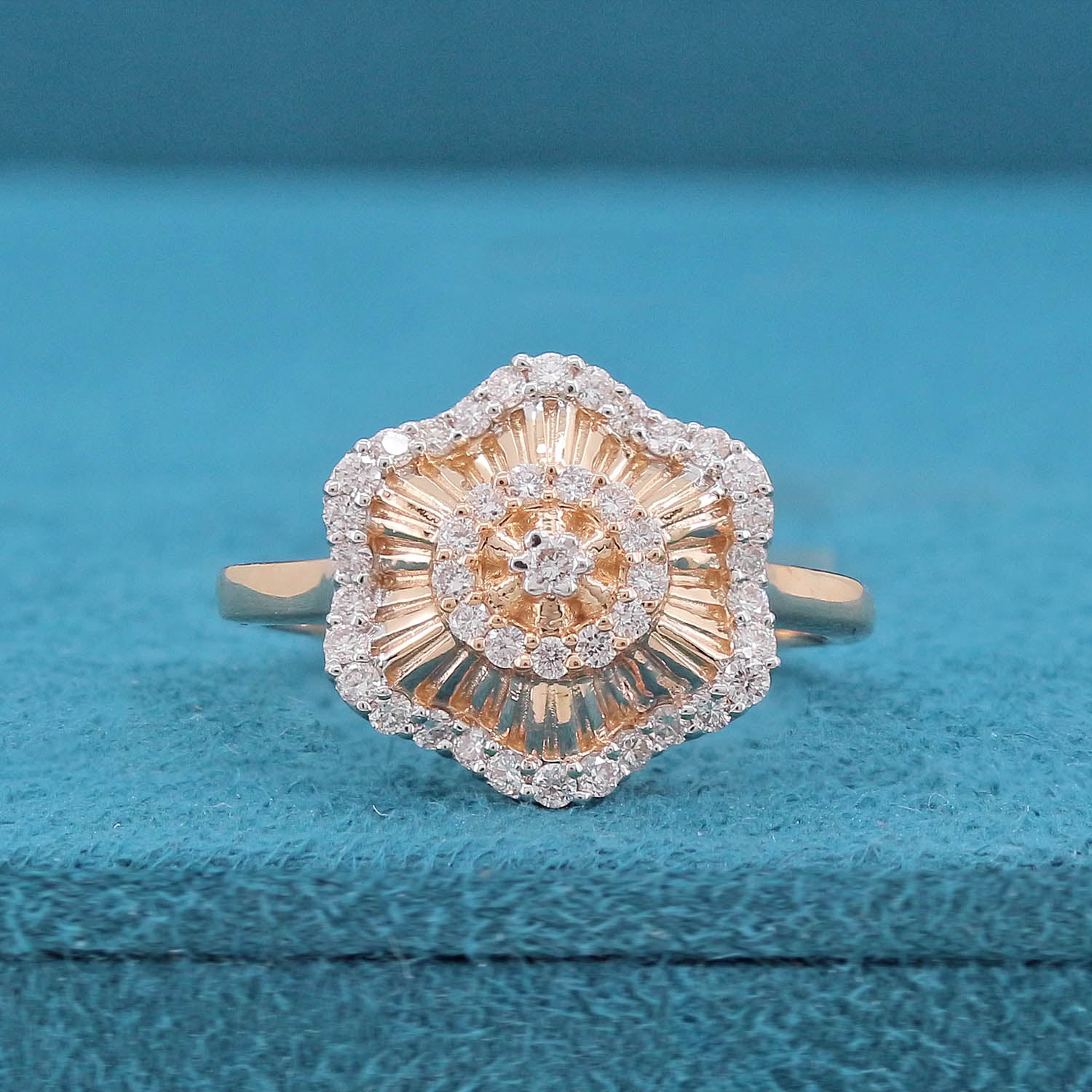 Elva Floral Diamond Ring