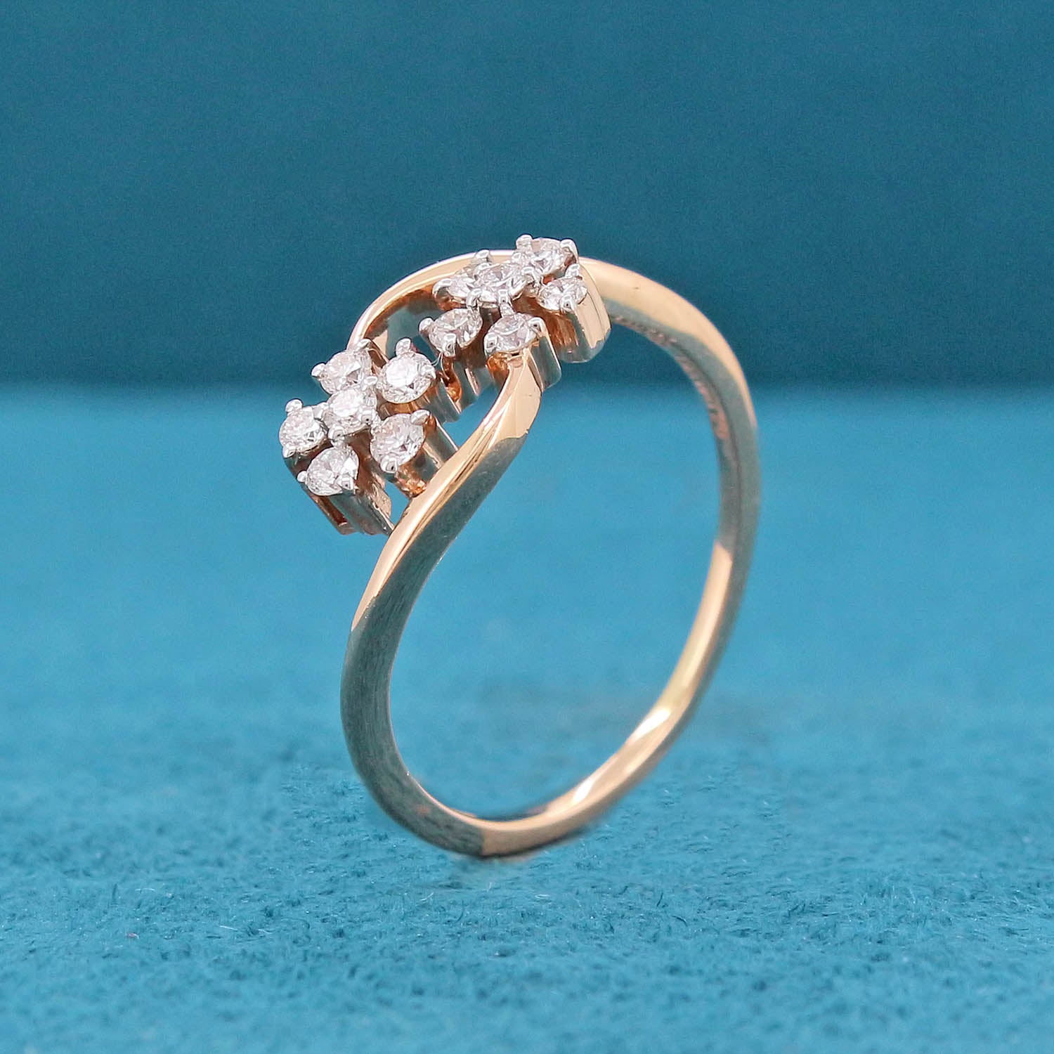 Elarin Floral Diamond Ring