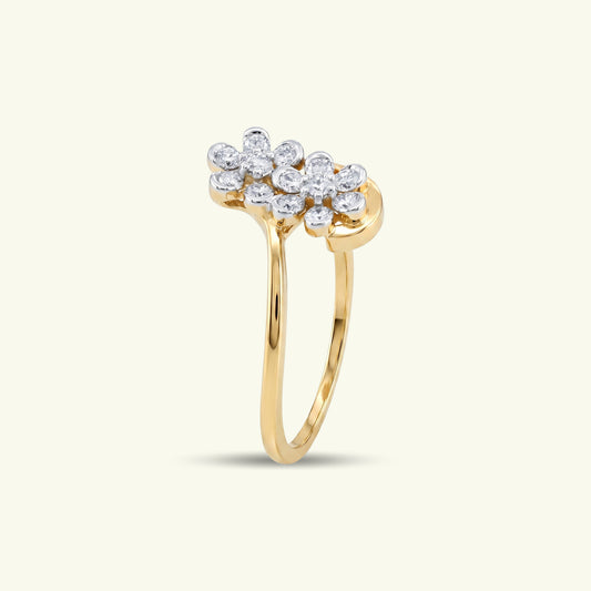 Naelia Floral Diamond Ring