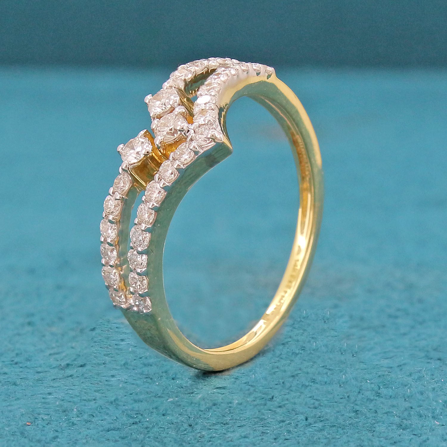 Reia Diamond Ring