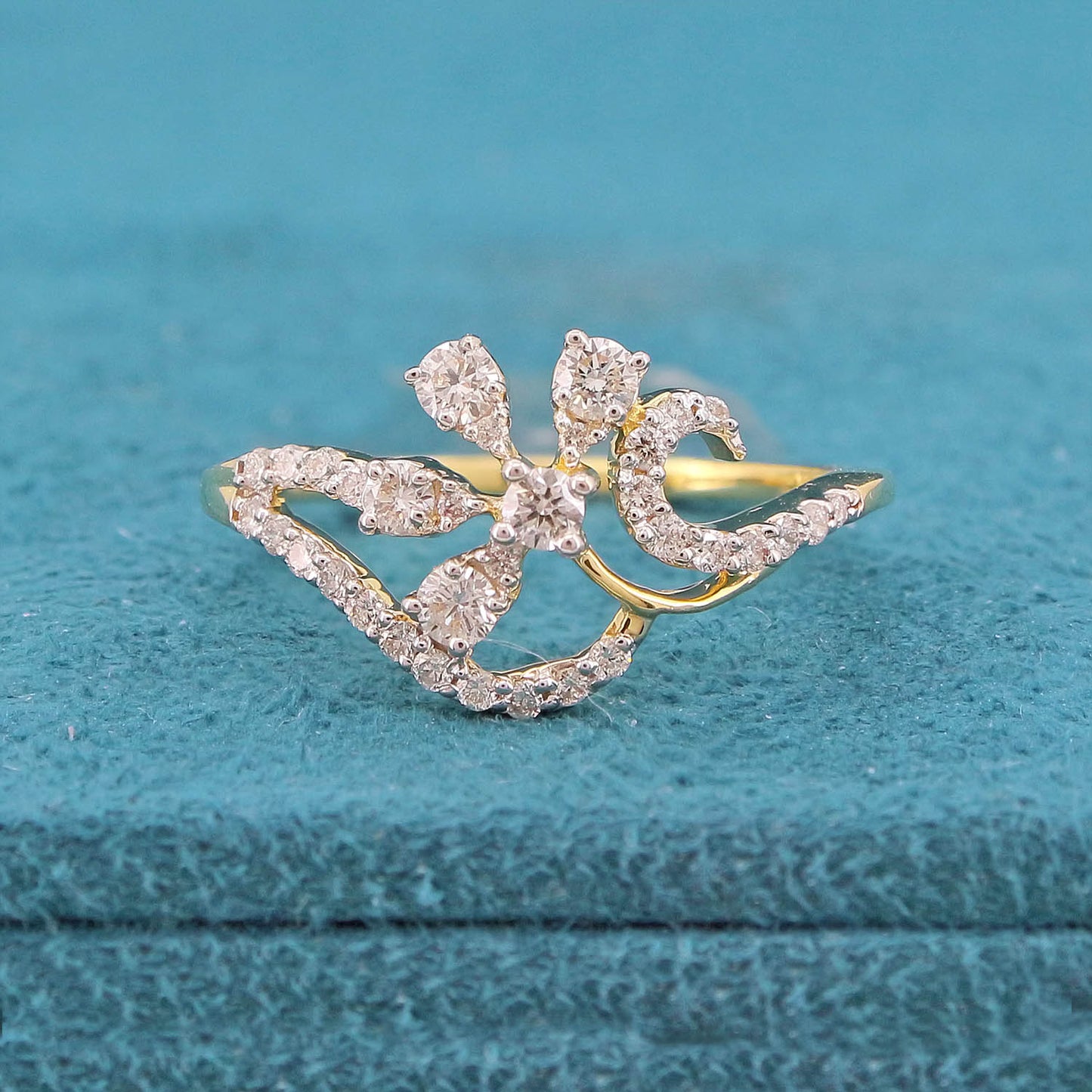 Liane Diamond Ring