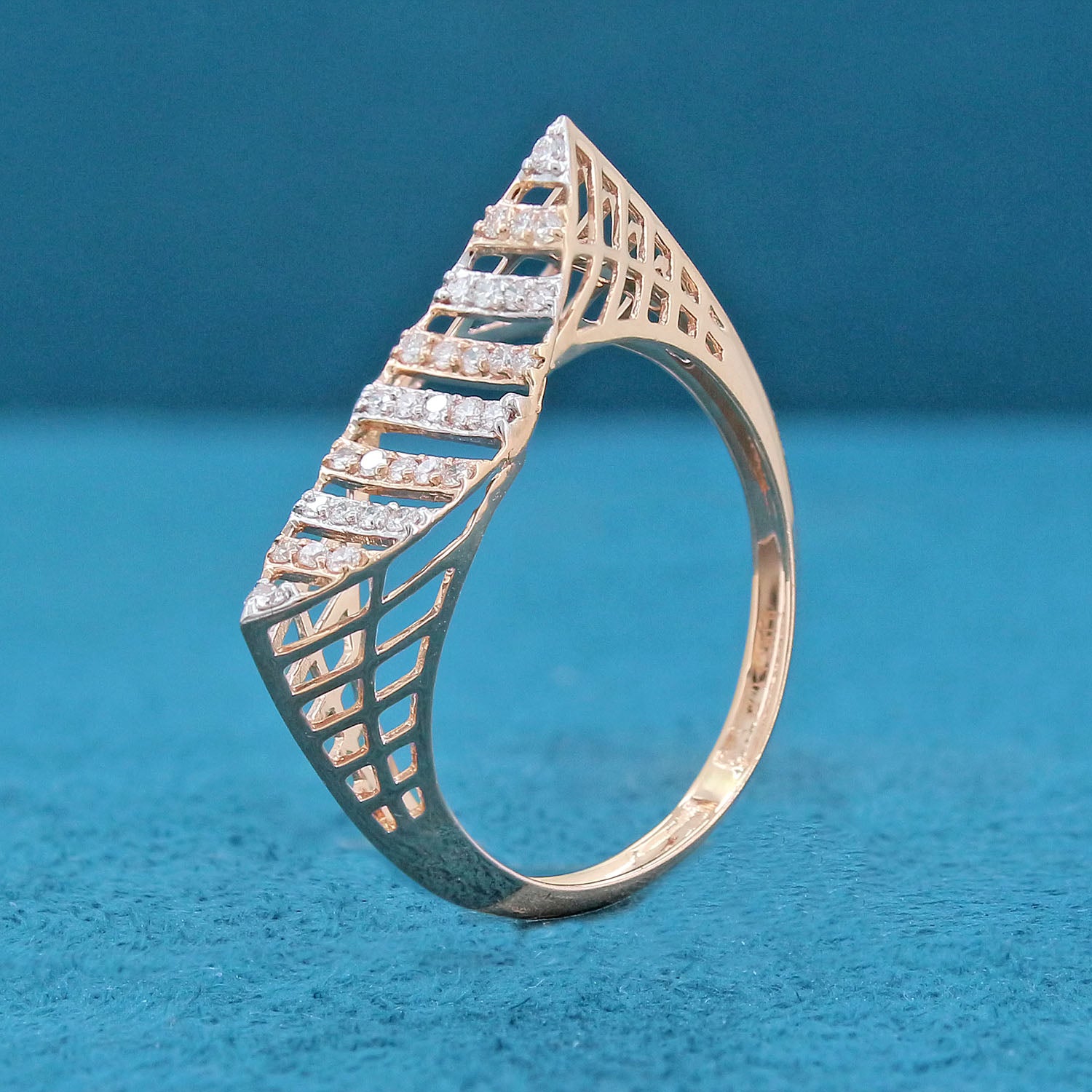 Elira Diamond Ring