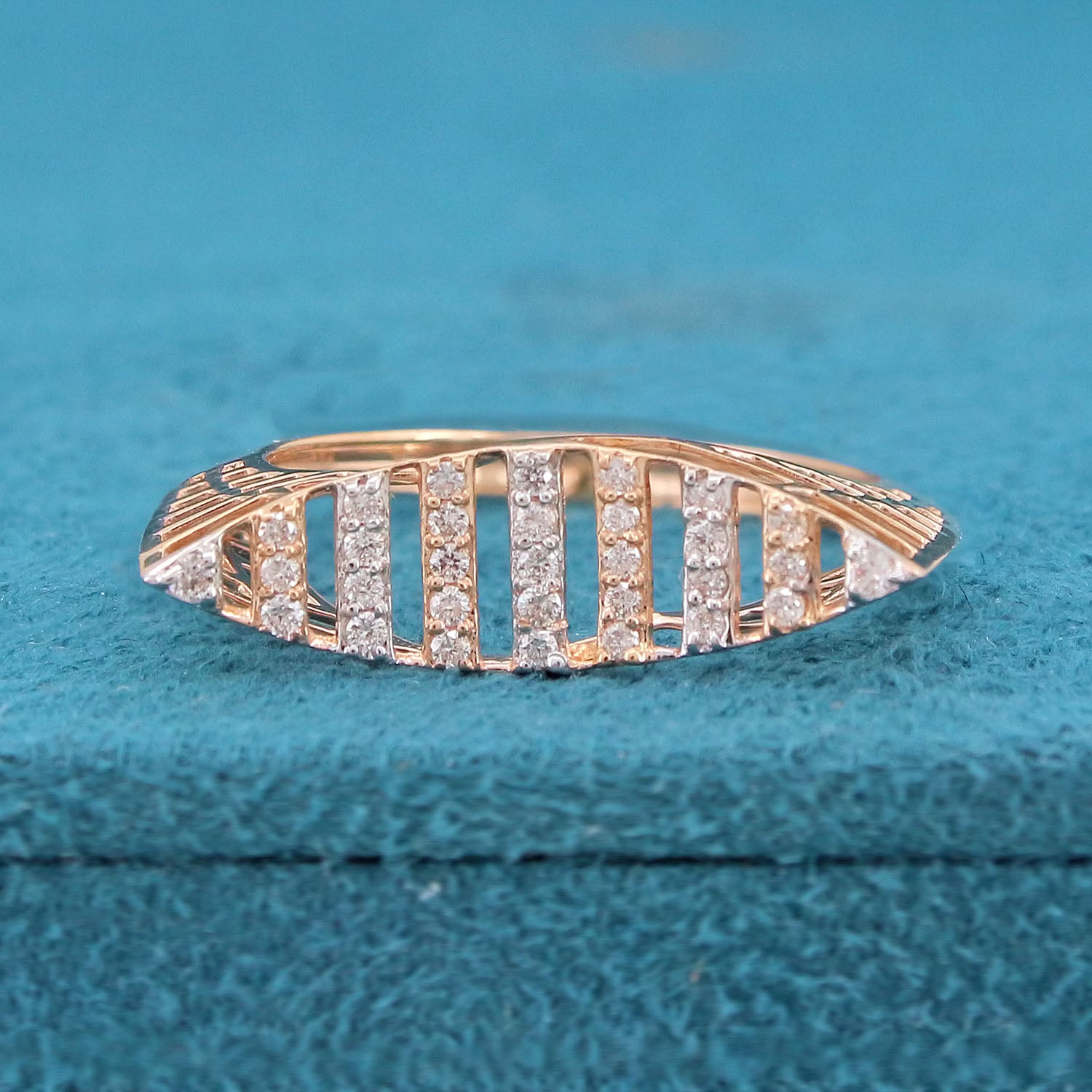 Elira Diamond Ring