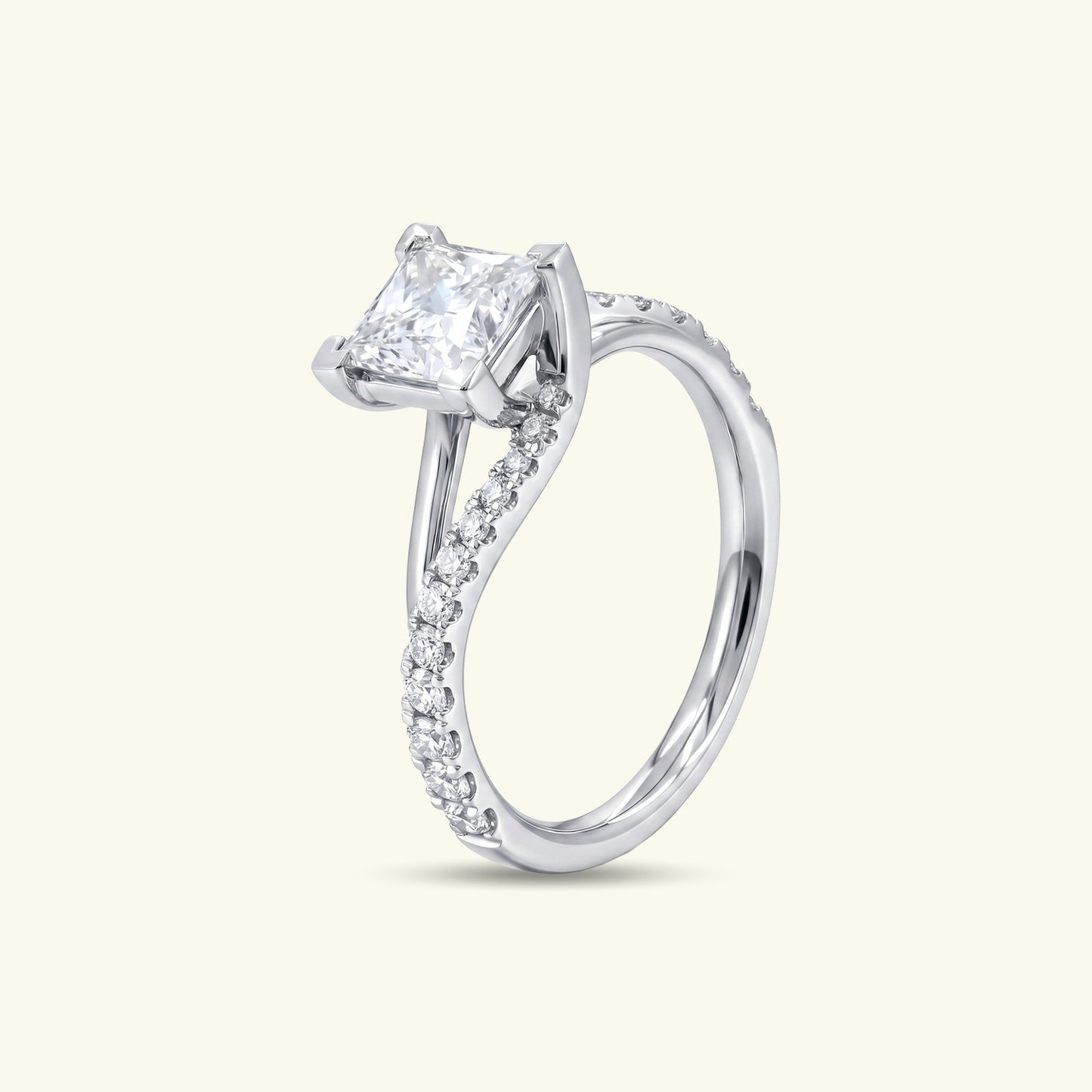 Veril Diamond Ring
