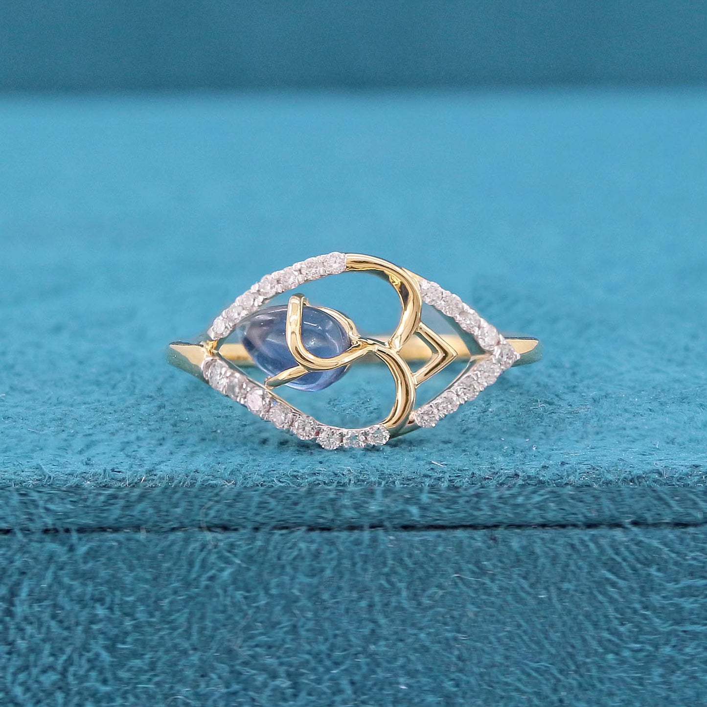 Nalia Diamond Ring