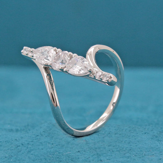 Evelisse Diamond Ring